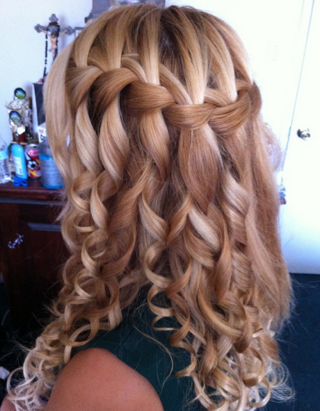 Simple hairstyle for curly hair simple-hairstyle-for-curly-hair-51-11