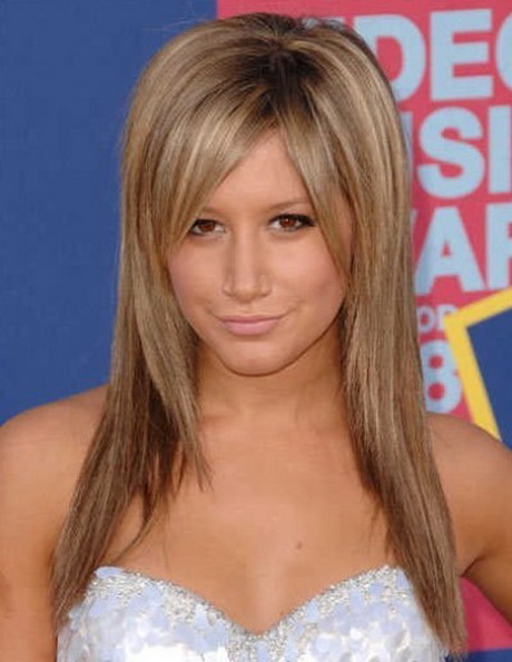 Straight hairstyles for women