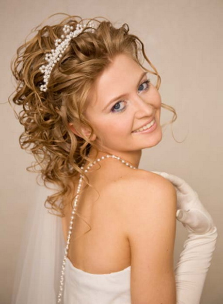 Wedding hairstyles for curly hair wedding-hairstyles-for-curly-hair-10-7