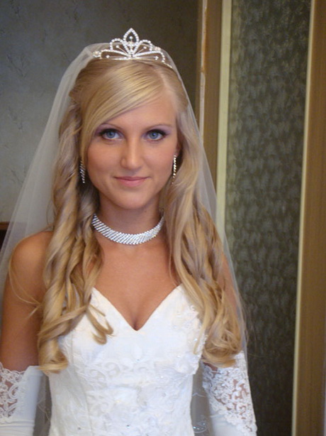 Wedding hairstyles for long hair with veil wedding-hairstyles-for-long-hair-with-veil-88-13