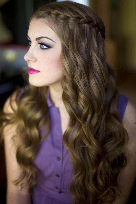 Braid and curly hairstyles braid-and-curly-hairstyles-59_3