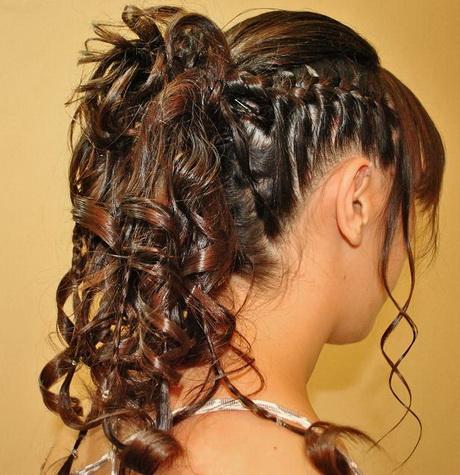 Braids and curls hairstyles braids-and-curls-hairstyles-25_9