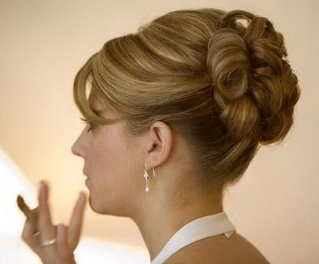 Bridal bun hairstyles