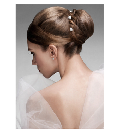 Bridal hair stylist bridal-hair-stylist-06