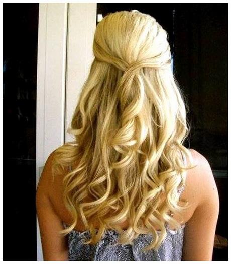 Bridesmaid hairstyles half up bridesmaid-hairstyles-half-up-50_14