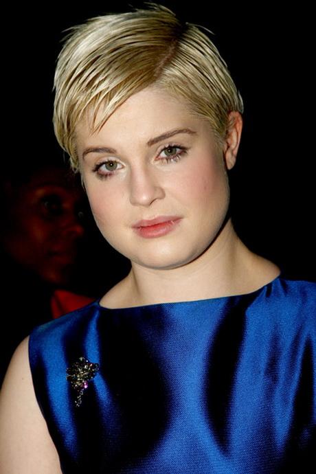 Celebrities with pixie haircuts celebrities-with-pixie-haircuts-10_11