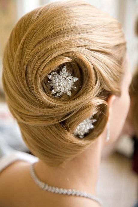 Classic wedding hairstyles classic-wedding-hairstyles-76_4