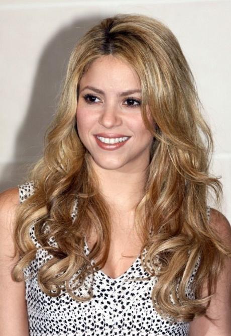 Curly hairstyle for girls