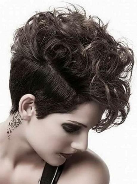 Curly short hair styles pictures curly-short-hair-styles-pictures-19_14