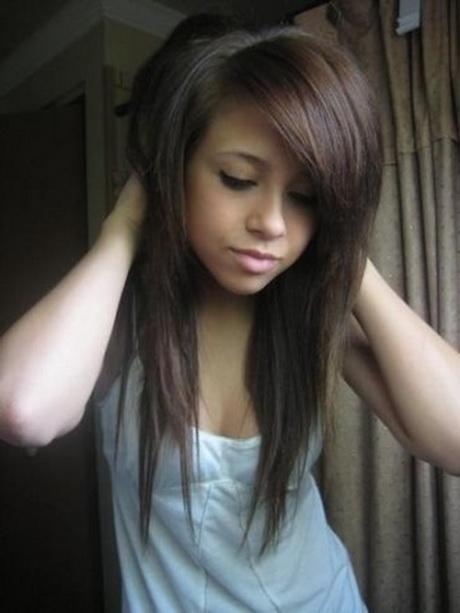 Emo haircuts for girls with long hair emo-haircuts-for-girls-with-long-hair-19_5