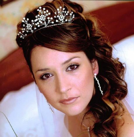 Hair and makeup for wedding hair-and-makeup-for-wedding-08_11