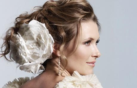 Hair and makeup for wedding hair-and-makeup-for-wedding-08_16