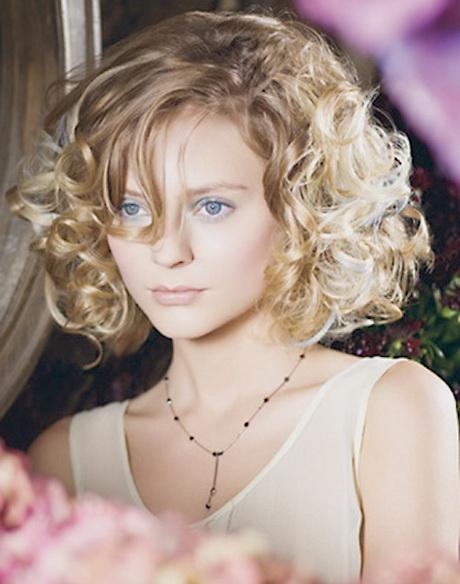 Hairstyles for girls with short curly hair hairstyles-for-girls-with-short-curly-hair-59_9