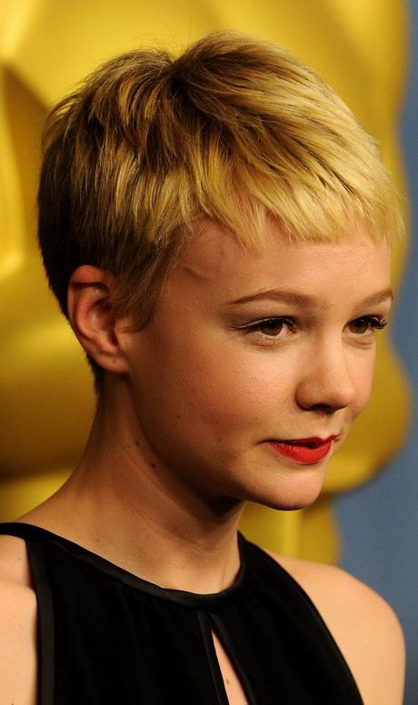 Hairstyles for pixie haircuts hairstyles-for-pixie-haircuts-02_15