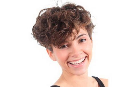 Hairstyles for short curly hair girls hairstyles-for-short-curly-hair-girls-89_14