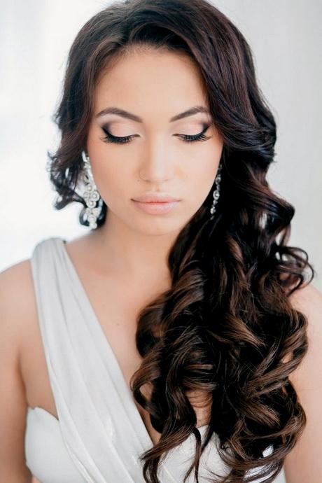 Hairstyles for wedding guests hairstyles-for-wedding-guests-85_13