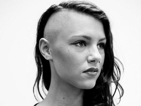 Half shaved hairstyles for women half-shaved-hairstyles-for-women-79_4