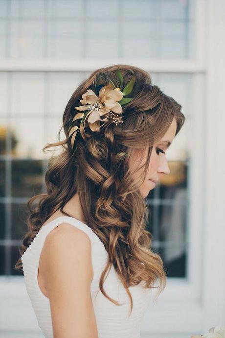 Half up hairstyles for wedding half-up-hairstyles-for-wedding-40_7