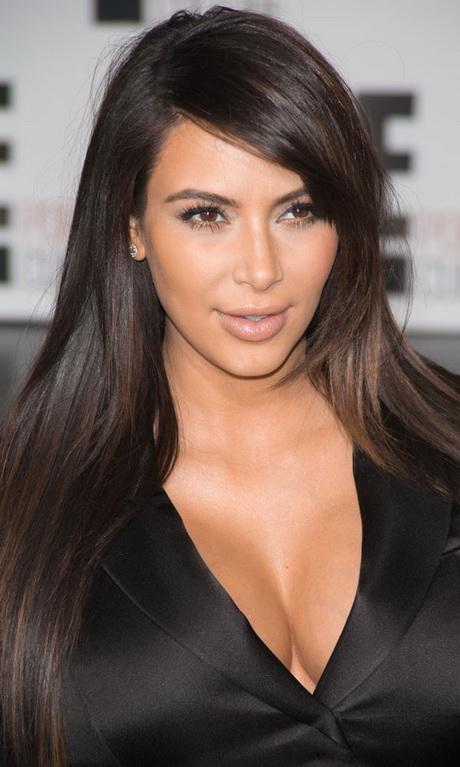 Kim kardashian layered haircut kim-kardashian-layered-haircut-25_10