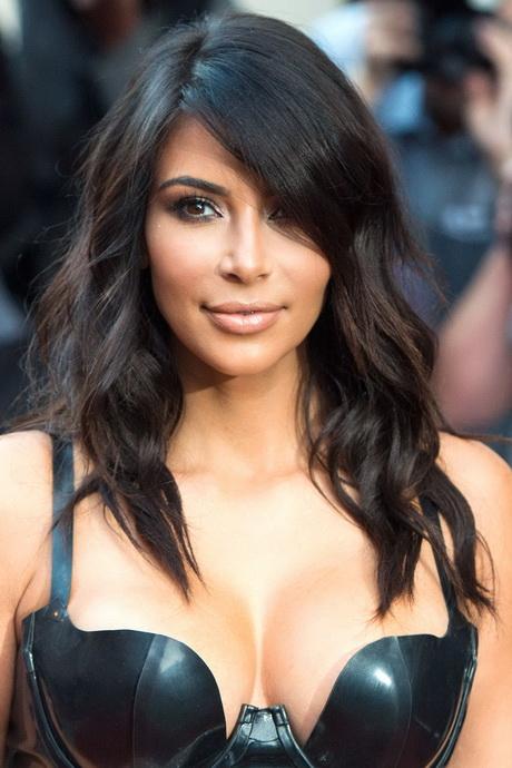Kim kardashian layered haircut kim-kardashian-layered-haircut-25_12