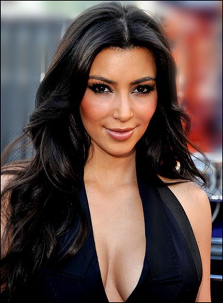 Kim kardashian layered haircut kim-kardashian-layered-haircut-25_14