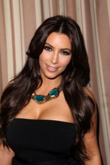 Kim kardashian layered haircut kim-kardashian-layered-haircut-25_17