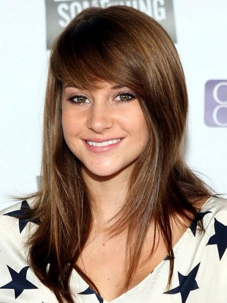 Layered haircuts for long hair with side bangs