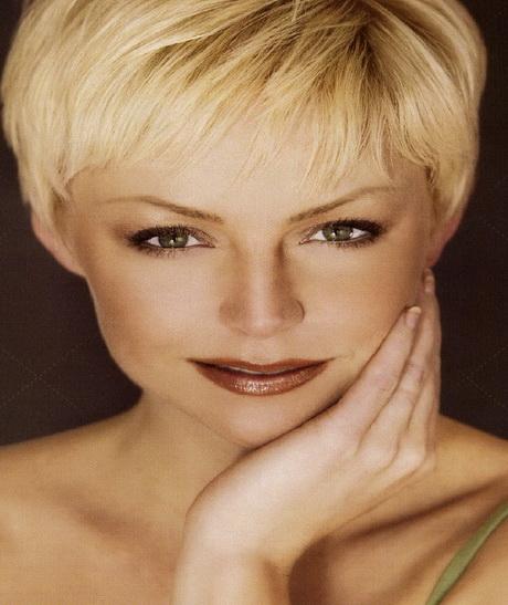 Pictures of short hair styles for fine hair pictures-of-short-hair-styles-for-fine-hair-62_11