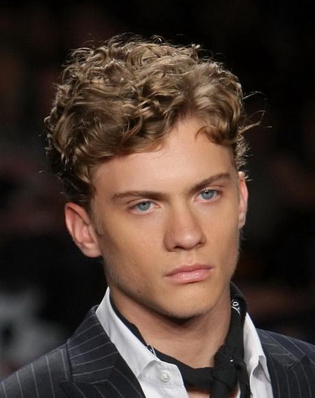 Short curly mens hairstyles short-curly-mens-hairstyles-96_18