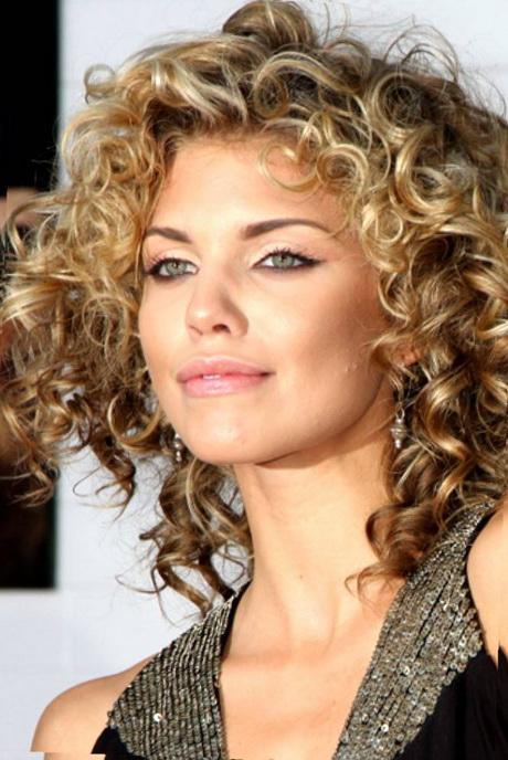 Short curly permed hairstyles short-curly-permed-hairstyles-29_13