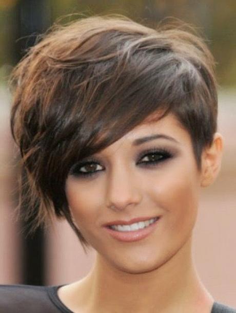 Short hair styles for black women with round faces short-hair-styles-for-black-women-with-round-faces-01_12
