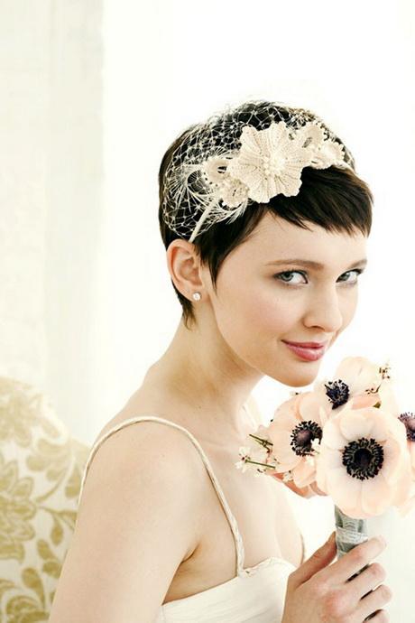 Short hair styles for brides short-hair-styles-for-brides-22