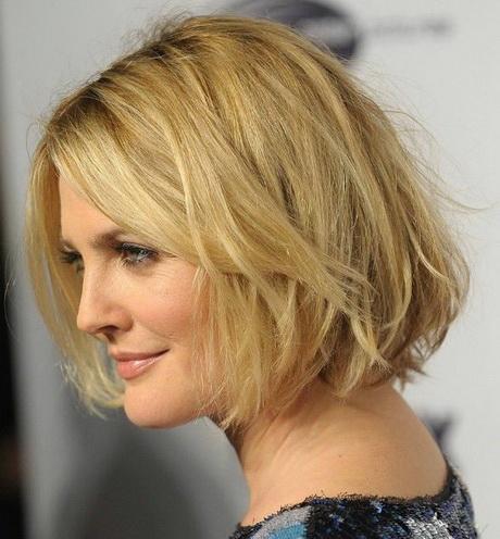 Short hair styles for round faces and thin hair