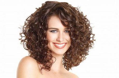 Short naturally curly hairstyles 2015