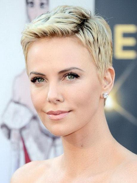 Short pixie haircuts for round faces short-pixie-haircuts-for-round-faces-75_2