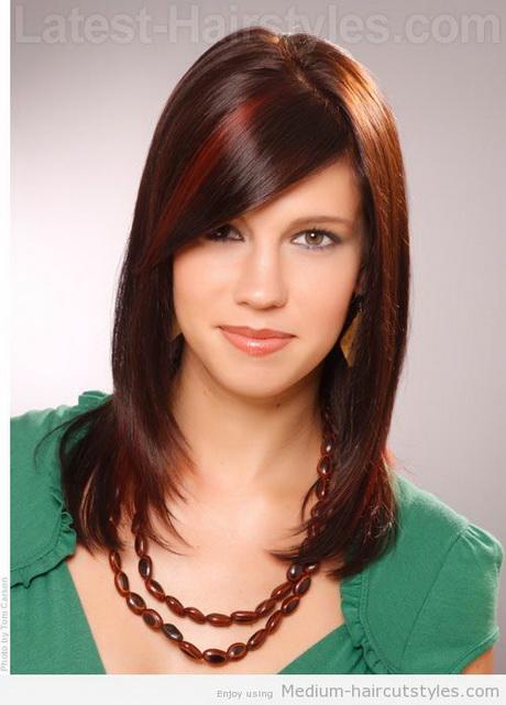 Shoulder length hairstyles for round faces shoulder-length-hairstyles-for-round-faces-64_9