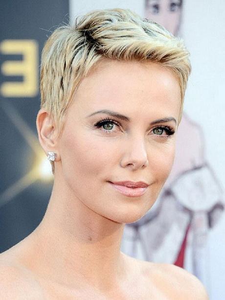 Very short layered haircuts for women very-short-layered-haircuts-for-women-70_3