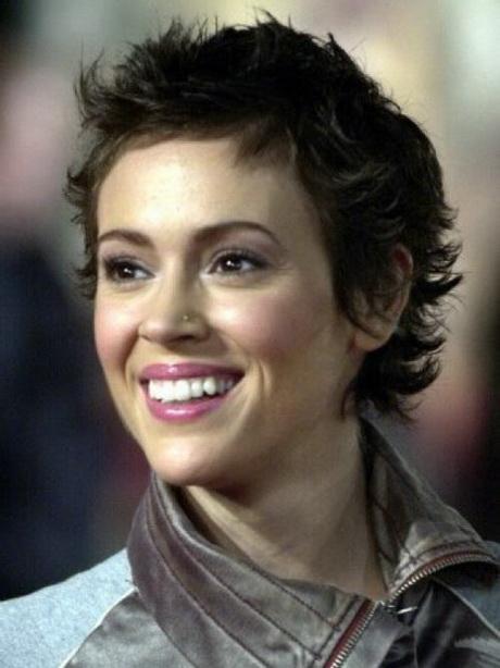 Very short wavy hairstyles very-short-wavy-hairstyles-53_12