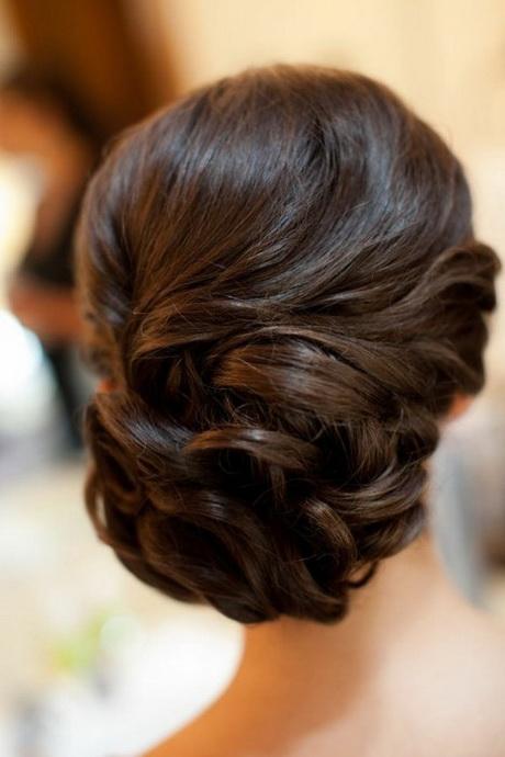 Wedding hair bun
