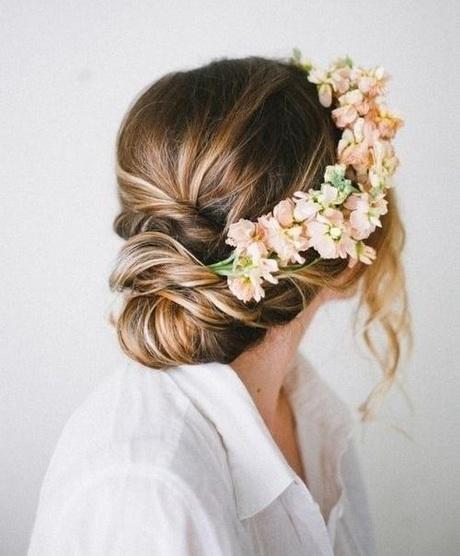 Wedding hairstyles with flowers wedding-hairstyles-with-flowers-97_16