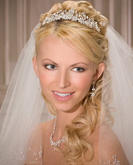 Wedding hairstyles with veil wedding-hairstyles-with-veil-60