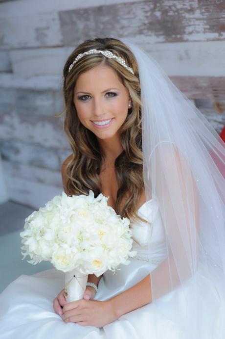 Wedding hairstyles with veil wedding-hairstyles-with-veil-60_11