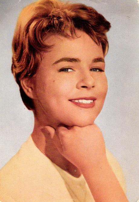 1960 hairstyles for women 1960-hairstyles-for-women-14_13