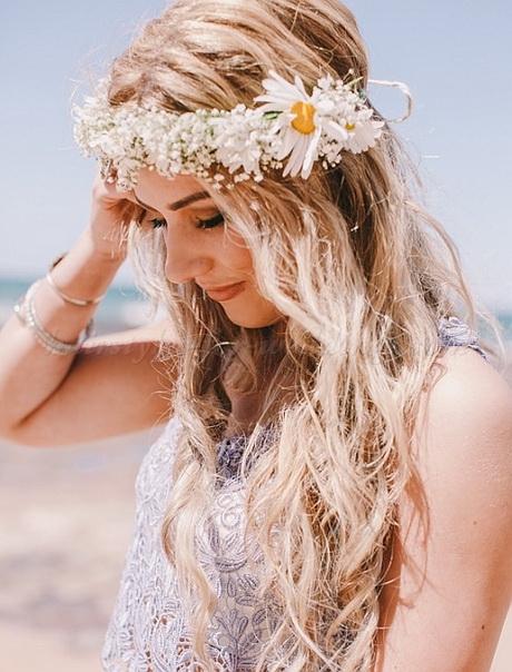 Beach wedding hair ideas beach-wedding-hair-ideas-69_5