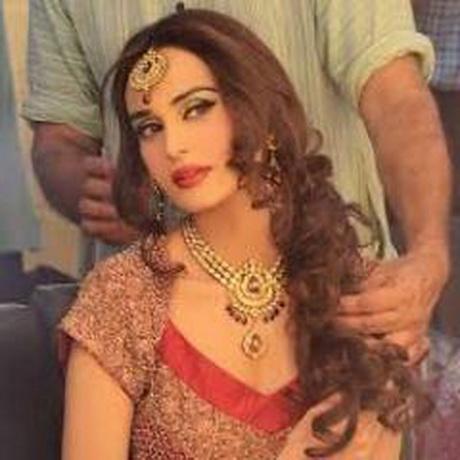 Bridal hairstyle pakistani bridal-hairstyle-pakistani-30_8