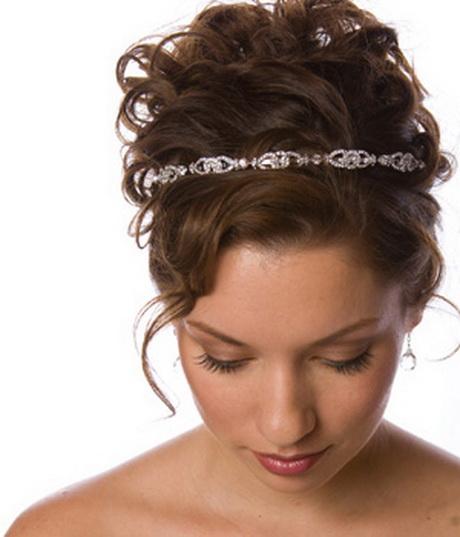 Bridal hairstyles for curly hair bridal-hairstyles-for-curly-hair-20_13