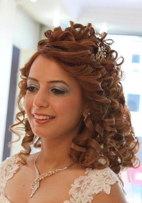 Bridal hairstyles for curly hair bridal-hairstyles-for-curly-hair-20_18