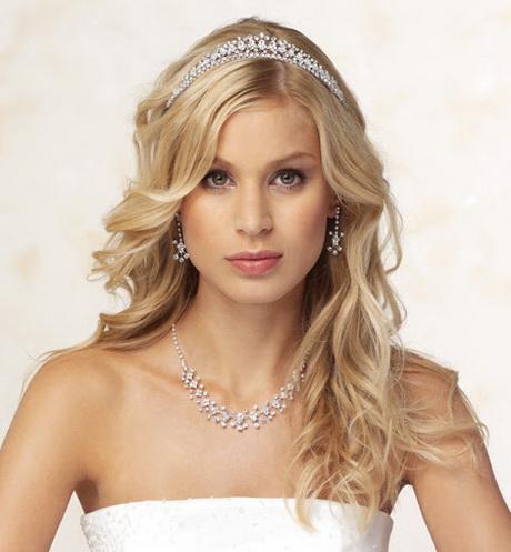 Bridal hairstyles for thin hair bridal-hairstyles-for-thin-hair-46_10