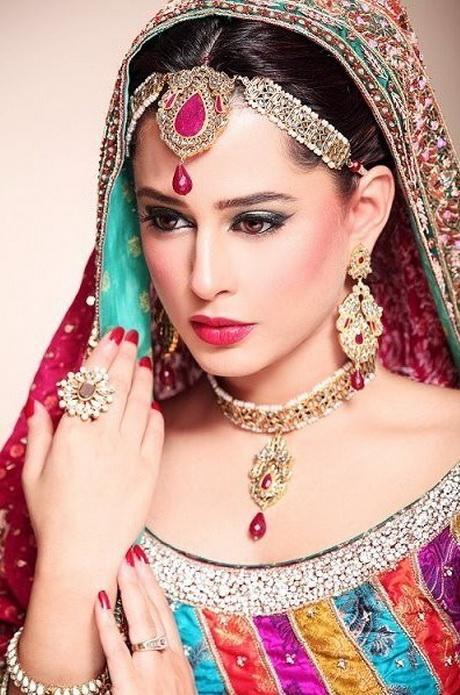 Bridal hairstyles in pakistan bridal-hairstyles-in-pakistan-33_7