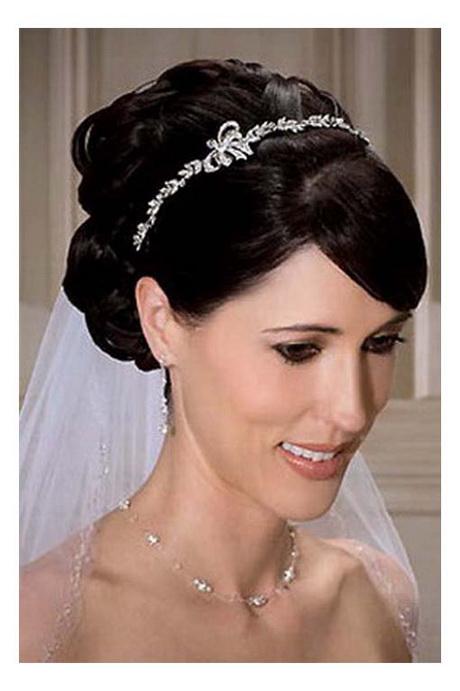 Bridal hairstyles with tiara bridal-hairstyles-with-tiara-74_13